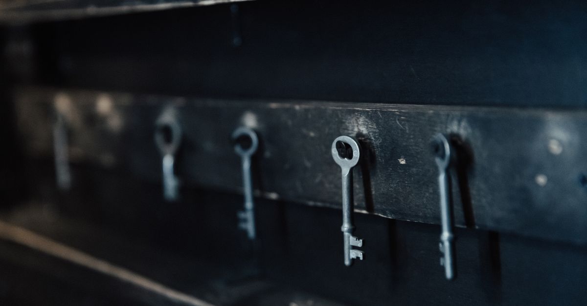 locksmith shop keys — Jacksonville Locksmith