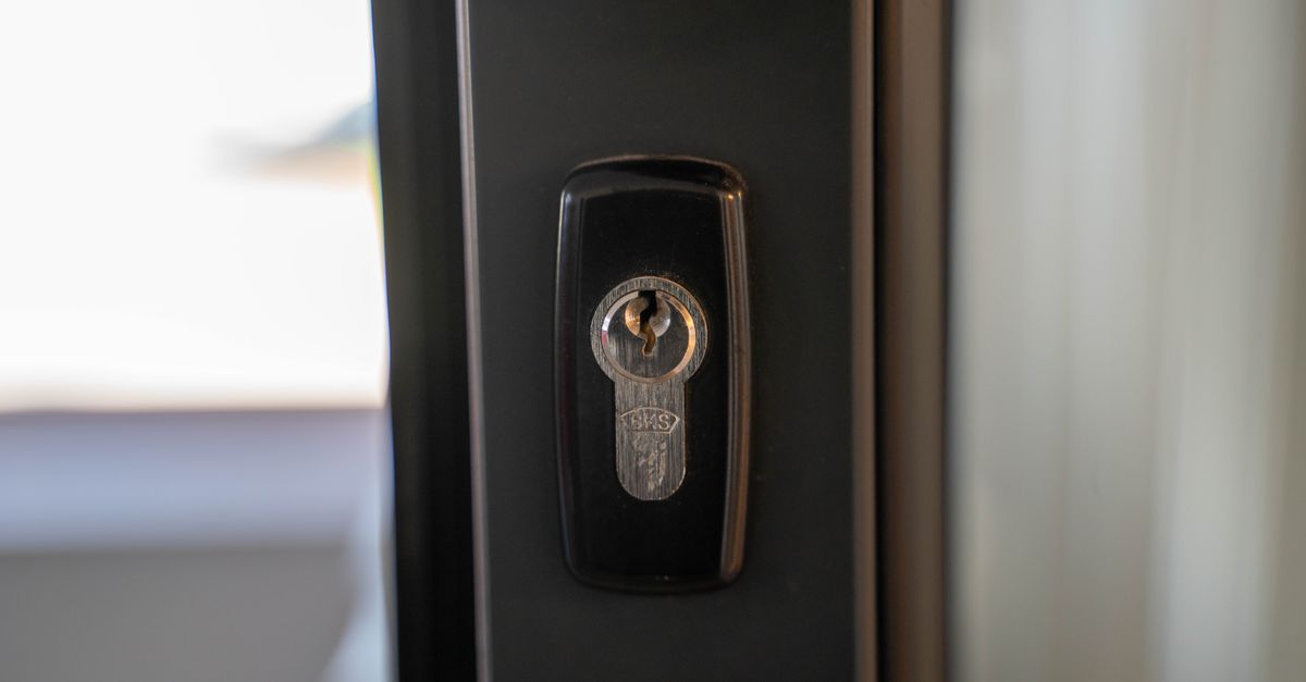 locksmith tools keys — Jacksonville Locksmith