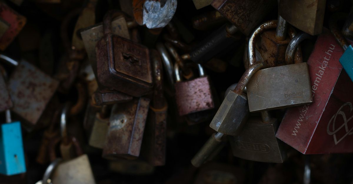 locksmith shop keys — Jacksonville Locksmith